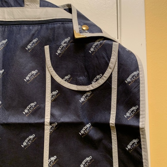 Hippolito Exceptional Travel garment Bag - Picture 5 of 9